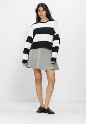 NAVY OFF WHITE