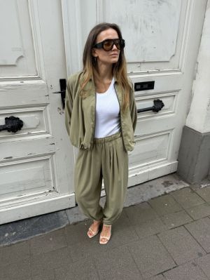  OLIVA