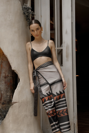  APACHE SARI