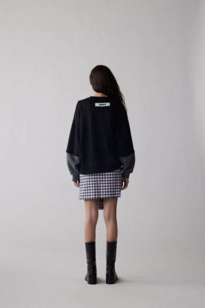 BLACK GREY