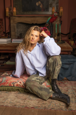  KHAKI
