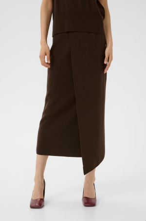  DARK BROWN