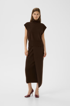  DARK BROWN