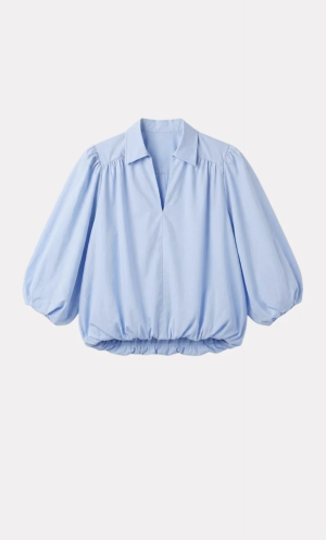  LIGHT BLUE