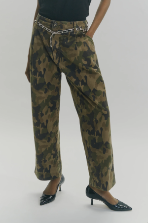  CAMOUFLAGE