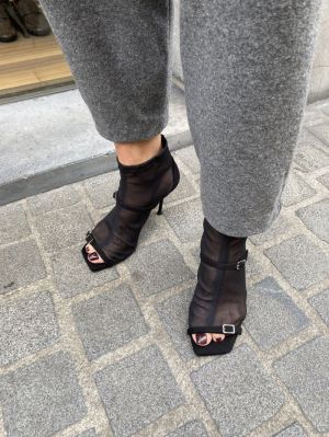  BLACK MESH